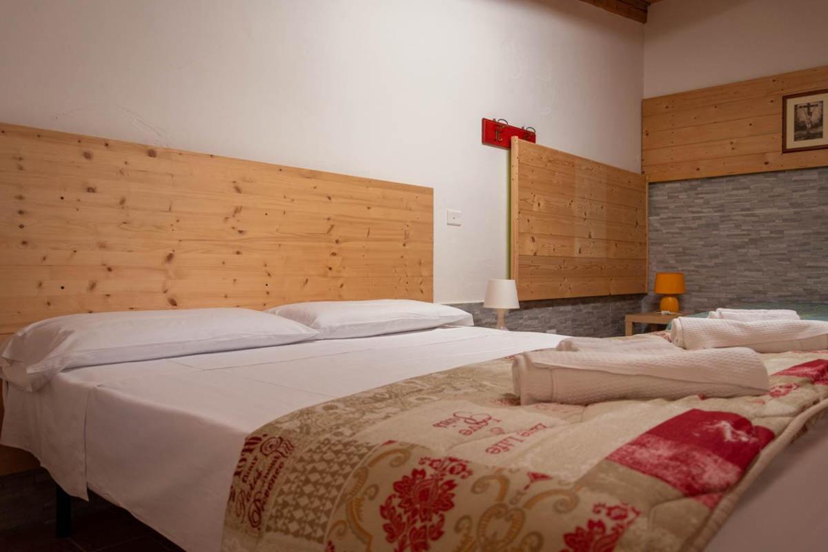 Agriturismo Dai Mori Isola del Piano ภายนอก รูปภาพ